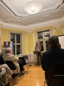 Buchpräsentation und Lesung mit Ernst Osterkamp